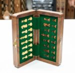 SCACCHIERA PIEGHEVOLE CON PEZZI MAGNETICI