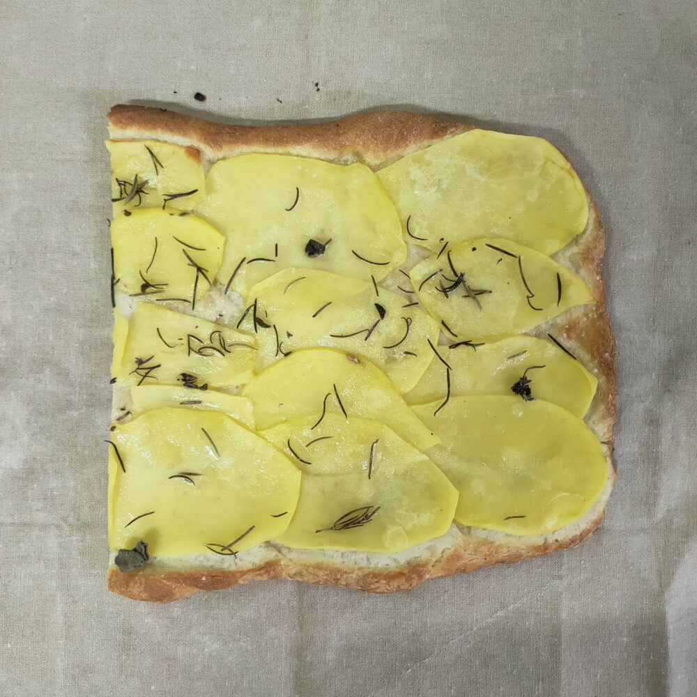 Focaccia con patate al taglio